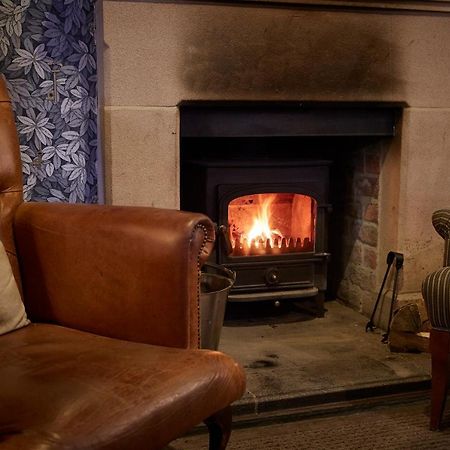 Dog & Partridge By Chef & Brewer Collection Hotel Tutbury Екстериор снимка
