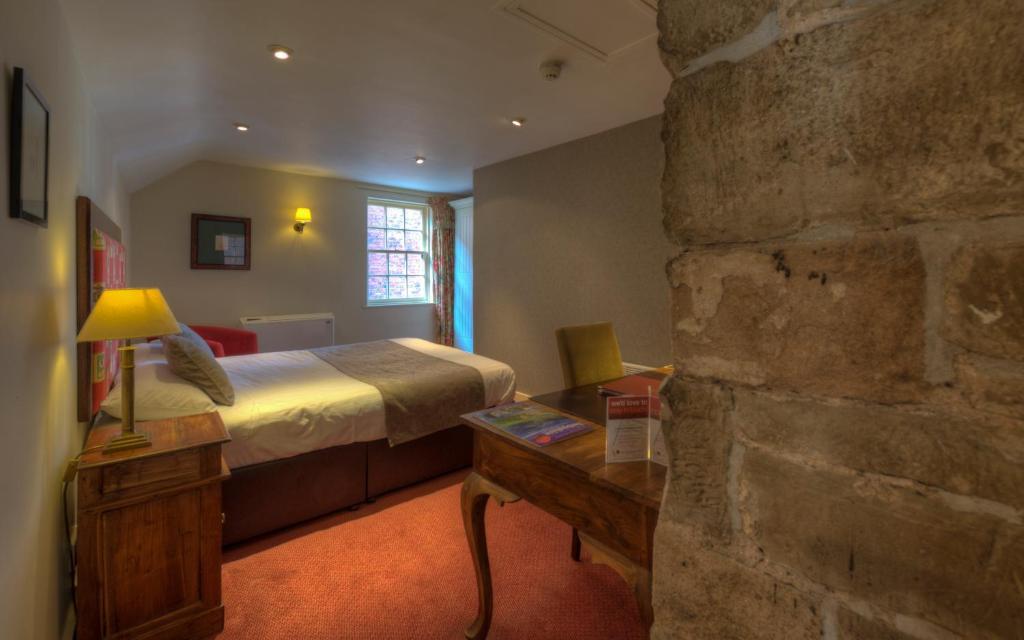 Dog & Partridge By Chef & Brewer Collection Hotel Tutbury Стая снимка