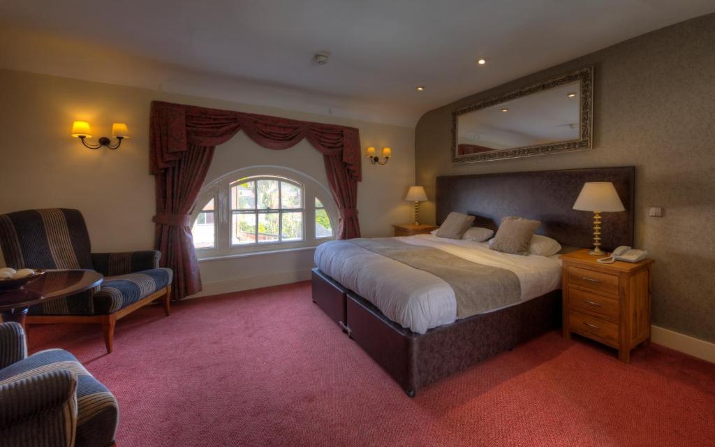 Dog & Partridge By Chef & Brewer Collection Hotel Tutbury Екстериор снимка