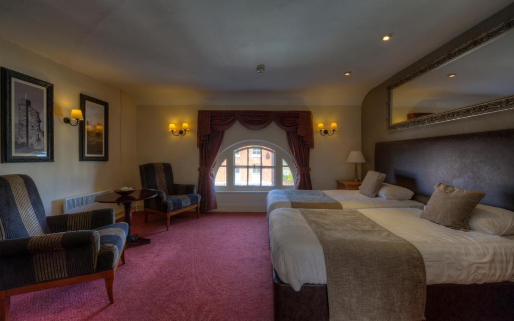 Dog & Partridge By Chef & Brewer Collection Hotel Tutbury Екстериор снимка